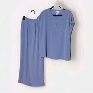 Maggie Sweet Pant Suit 2 Piece Cap Sleeve Top Pants  Light Weight 1x Lg Blue